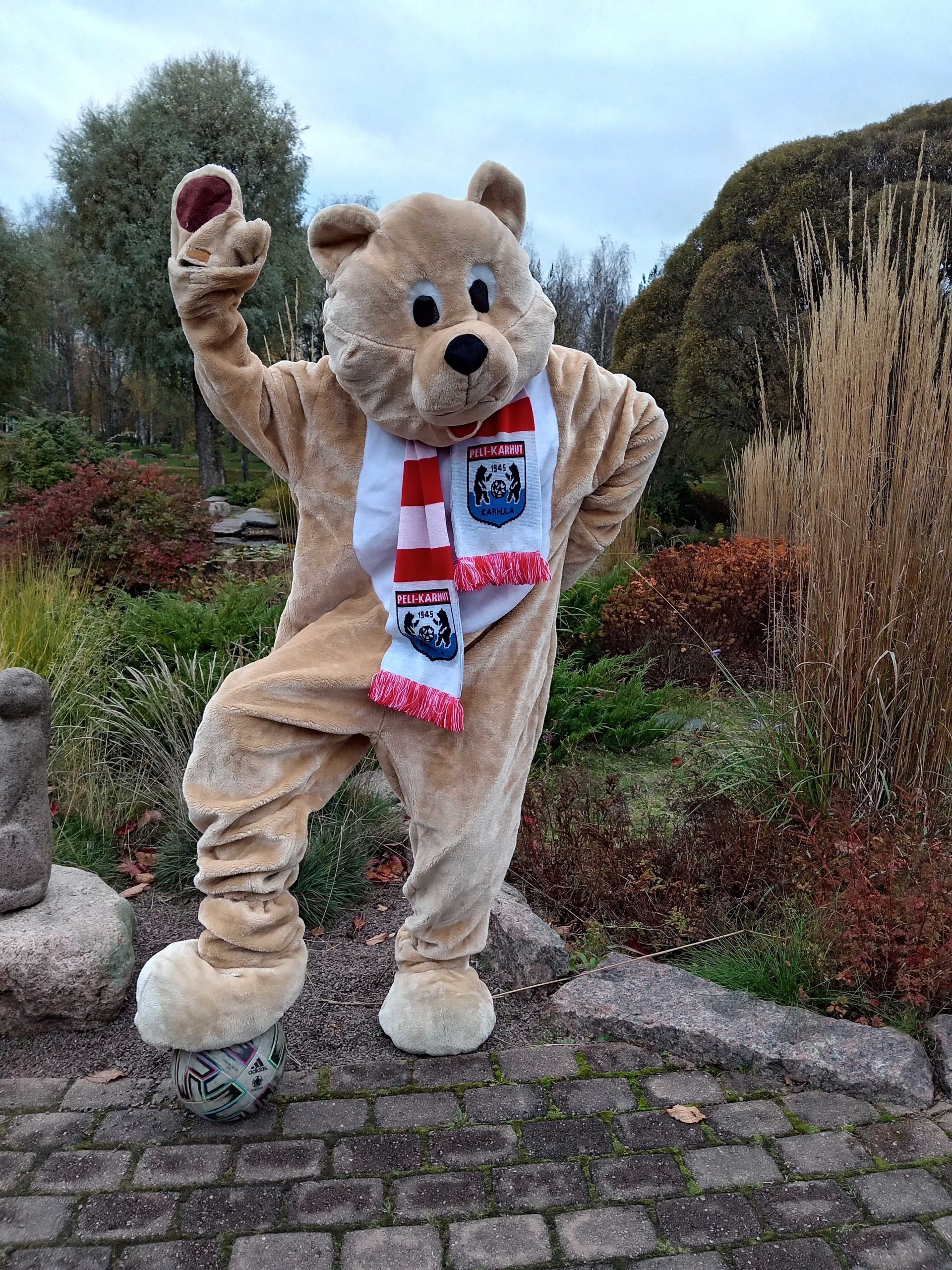 FC Peli-Karhut ry kausijulkaisu 2025